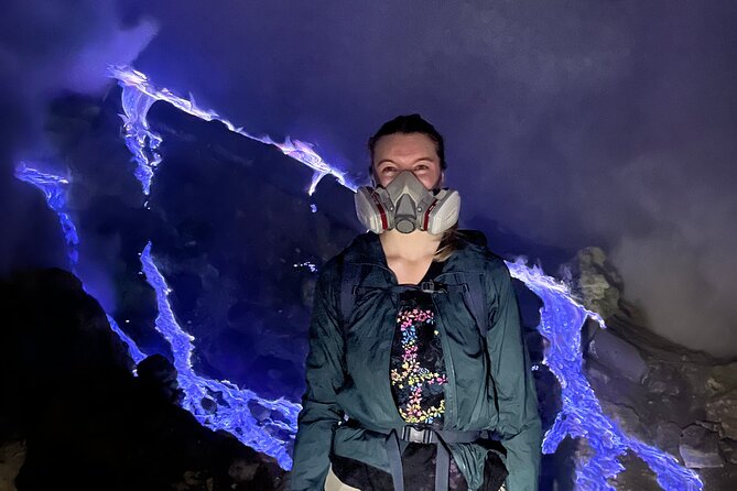 3D2N Ijen Blue Fire, Tumpak Sewu Waterfall & Mt. Bromo from Bali - The guide makes it: Riza, Hirman, Ubaydillah, and Hreesang