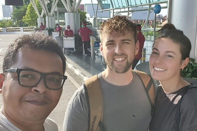 Airport Transfer Check in OR Check out Seminyak Area - From Bali Airport arrivals to Seminyak: what the pickup really means
