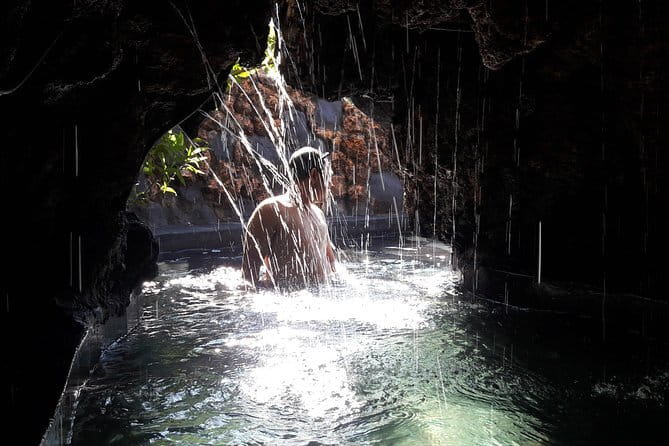 All-Inclusive Nusa Penida Tour - Kelingking Beach: The T-Rex Cliff and the Optional Work-Out