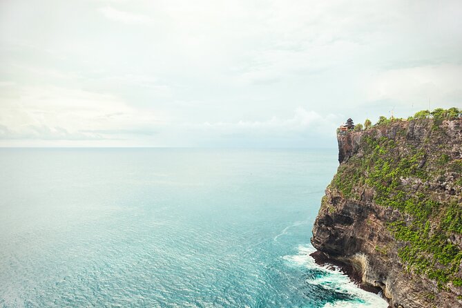 All Inclusive Private Uluwatu Tour with Kecak Dance and Dinner - Private Driver Perks: What the Best Guides Actually Do