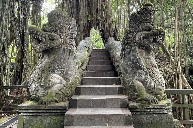 All Inclusive Ubud Cultural and Natural Highlights Tour - Lunch and jungle views: where the day slows down