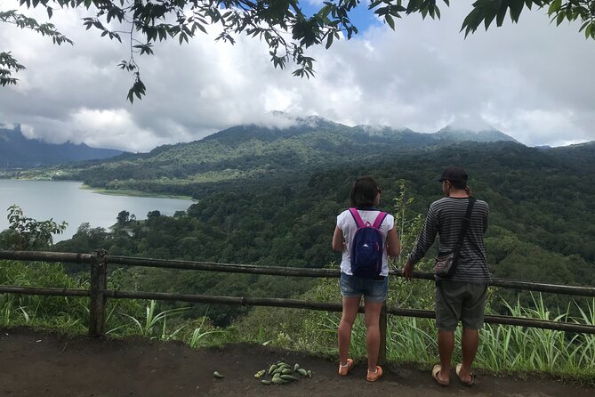 Bali Airport Arrival Transfer and Private Car Charter Combo - Airport pickup: getting from Ngurah Rai to Seminyak without the headache