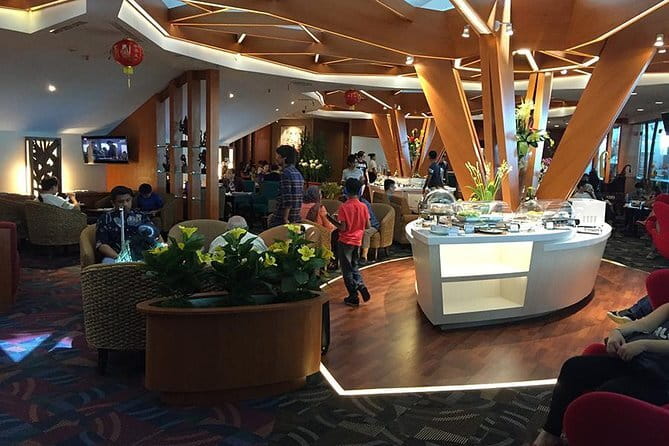 Bali Airport Immigration Fast Track Service - From Aircraft to Immigration to Lounge: How the 3 Hours Tend to Feel