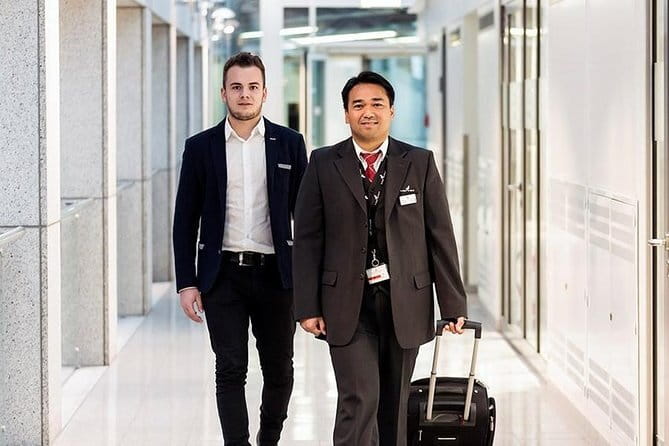 Bali Airport Immigration Fast Track Service - The Smart-Gate Shortcut: eVOA and QR Code Prep That Changes Everything