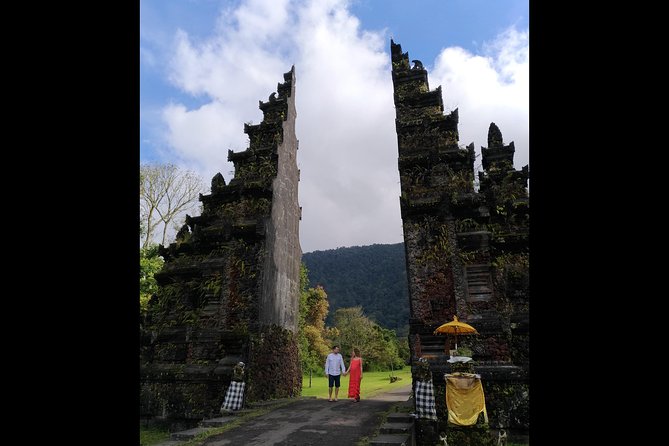 Bali Beautiful Insta with Real Bali Swing - Real Bali Swing: Coconut-Tree Thrill Over the Ayung Valley