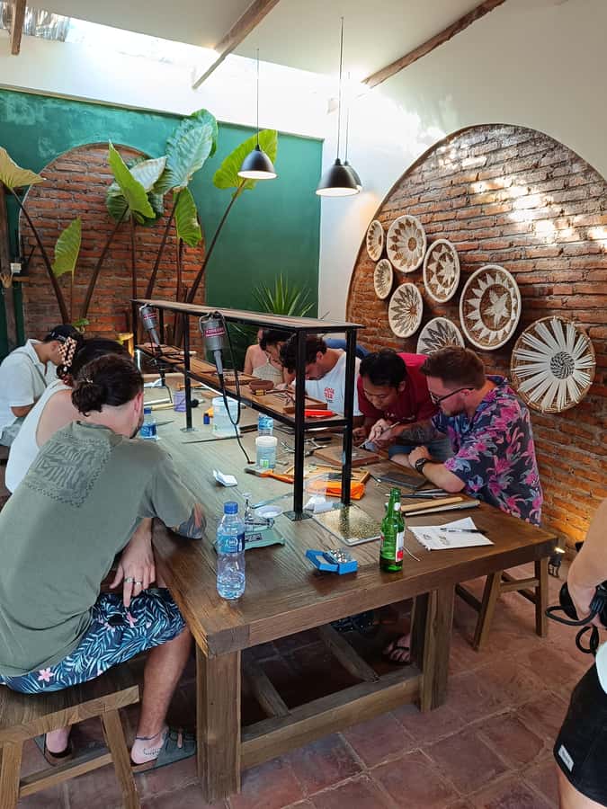 Bali: Canggu Jewelry Making Class with Creative Studio Vibes - Stamping and hammering: learning details that look like real jewelry