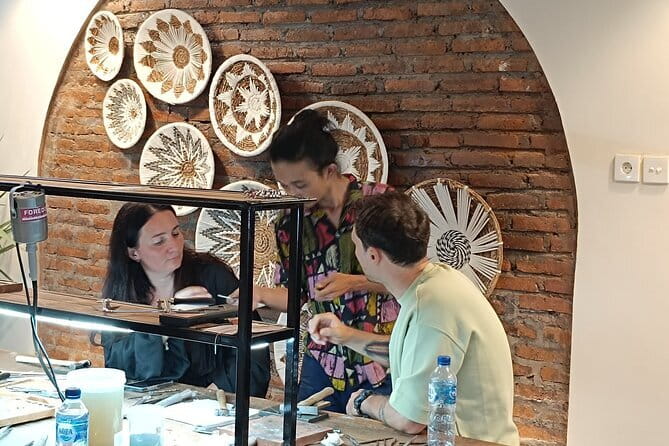Bali Canggu Silver Jewelry Making Experience - Where you start: check-in, welcome drink, and settling into the studio