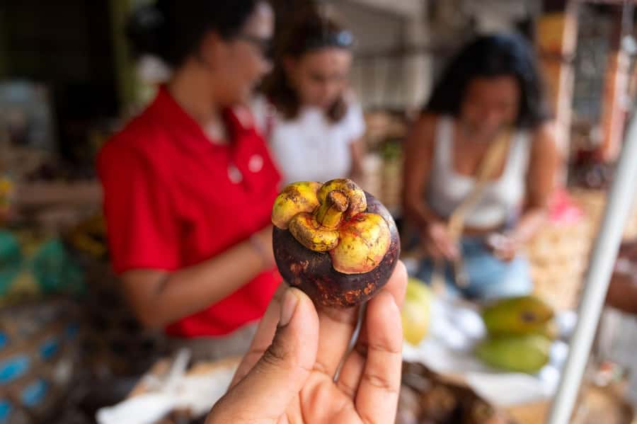 Bali: Delicious Indonesian Food Tour - Kreneng Market: Where the Tastings Really Start
