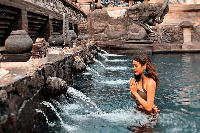 Bali Flower Bath, Massage & Tirta Empul Experience (Private & All-Inclusive) - Passing Ubud Market, Ubud, and Campuhan Ridge Walk