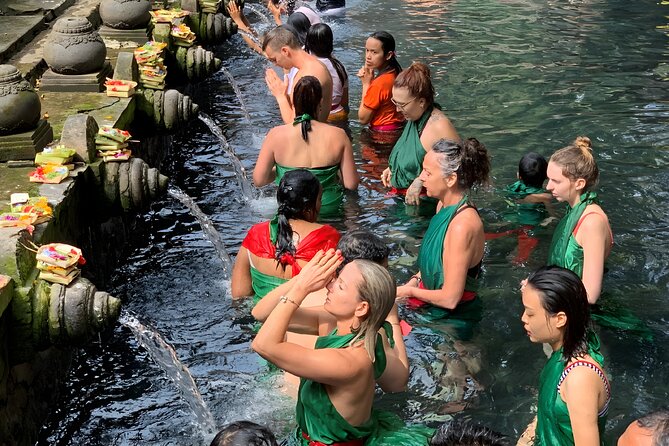 Bali Full-Day Car Charter: Ubud and Kintamani Volcano Tour - Stop 6: Ubud Palace—compact royal history stop