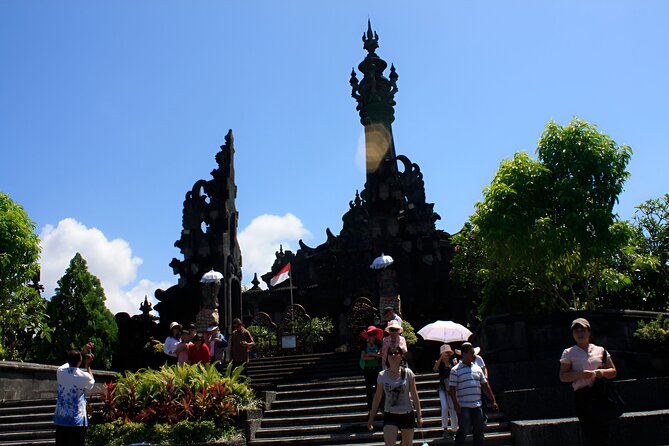 Bali Full Day-Tour: Denpasar City and Tanah Lot Sunset Tour - Taman Ayun Temple: calm gardens with real worship at the center