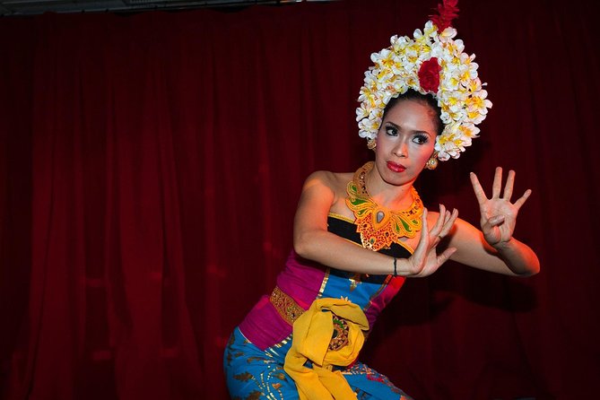 Bali Hai Sunset Dinner Cruise - Boarding Bali Hai II: Welcome Drinks, Canapés, and Deck Reality