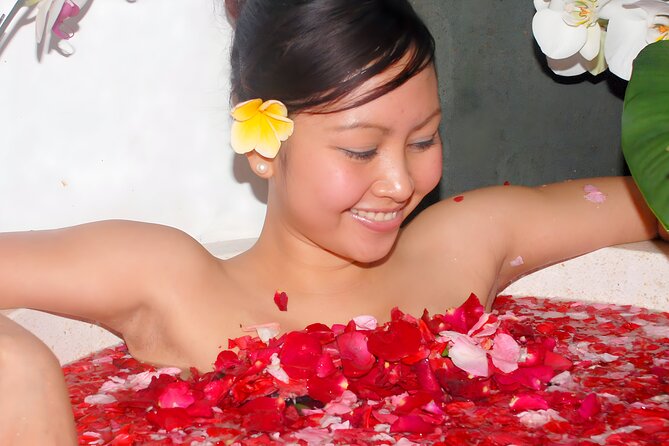 Bali Half-Day Private Tour to Enjoy 2 Hours Spa and Seafood Dinner in Jimbaran - Vegetarian and non-seafood options: easy to arrange if you ask early