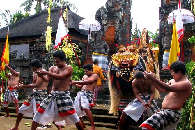 Bali Highlight Tours - Stop 1: Barong & Kris Dance for culture and great photo moments