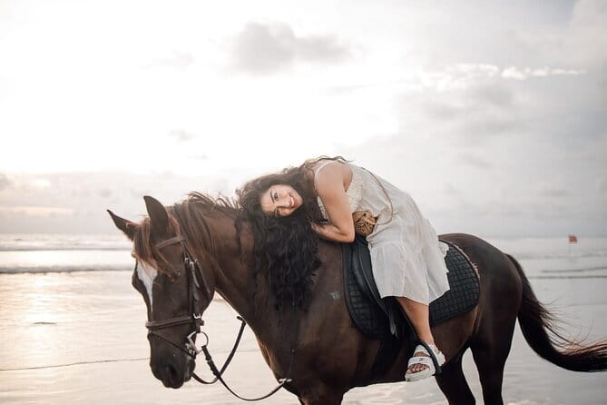 Bali Horse Riding Seminyak Beach Experience Private Transport - Stop by stop: riding Seminyak Beach and Pantai Double Six