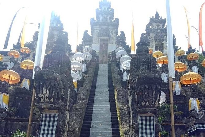 Bali Instagram Tour: The Most Scenic Spots - How guides make or break this tour
