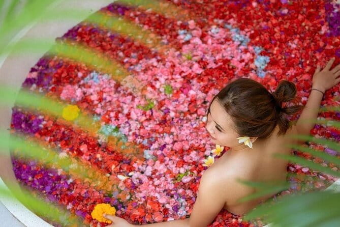 Bali Kuta Luxury Spa Massage Scrub Flowerbath 2 Hour treatment - Balinese massage for stress relief: what 60 minutes really gives you