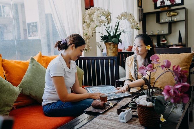 Bali Luxury Spa 2 Hour massage & Flower bath - Body scrub (30 minutes) + yogurt moisturizer (15 minutes): what you should expect