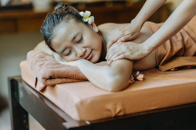 Bali Luxury Spa Massage and flower Bath 2 hour Treatmen - Body scrub and yogurt moisturizer: exfoliation with a timing twist