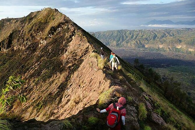 Bali Mount Batur Guide - Why the Guide Matters: Eka’s Shortcuts and Care on Sketchy Parts