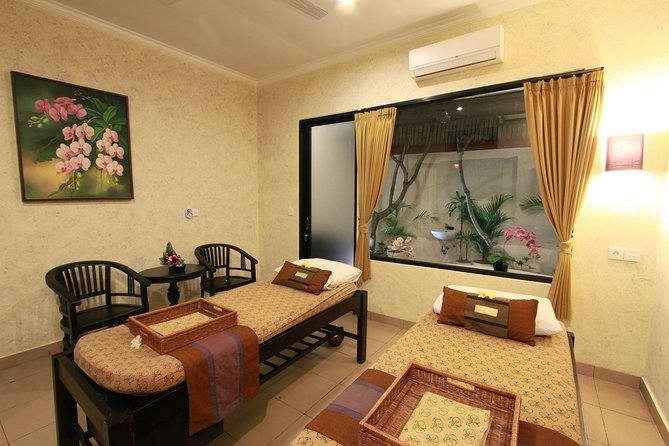 Bali Orchid Spa 1 Hour Relaxing Massage - The massage itself: nature oil, full-body focus, and your therapist