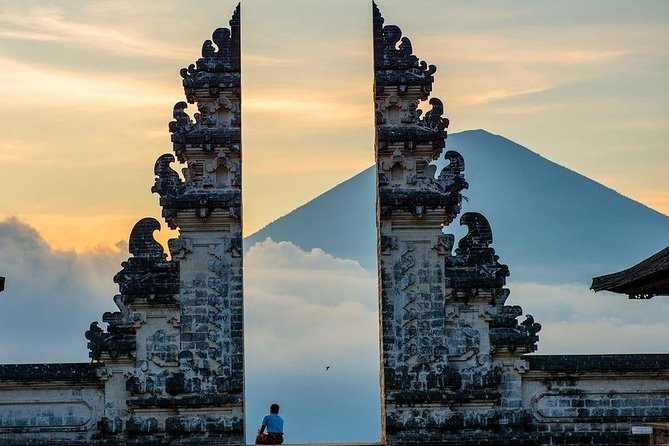 Bali Private Car Charter with English Speaking Driver - Tirta Gangga and Virgin Beach: water features plus a breather