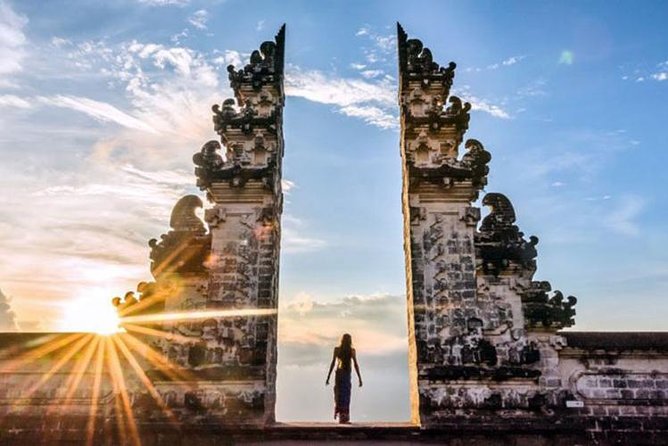 Bali Royal palaces (observe tour) - Lempuyang Temple: The 1700 Stair Climb That Sets the Tone