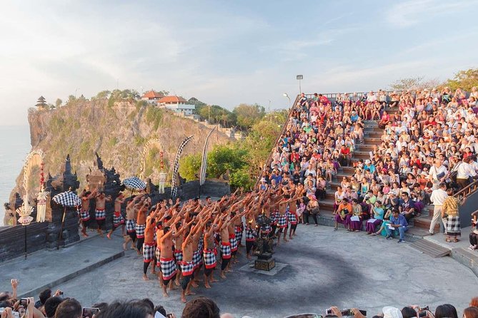 Bali's Spiritual Pillars - Uluwatu Temple and Kecak Dance Tour - The Kecak Fire Dance: Chanting, Ramayana Drama, and Fire