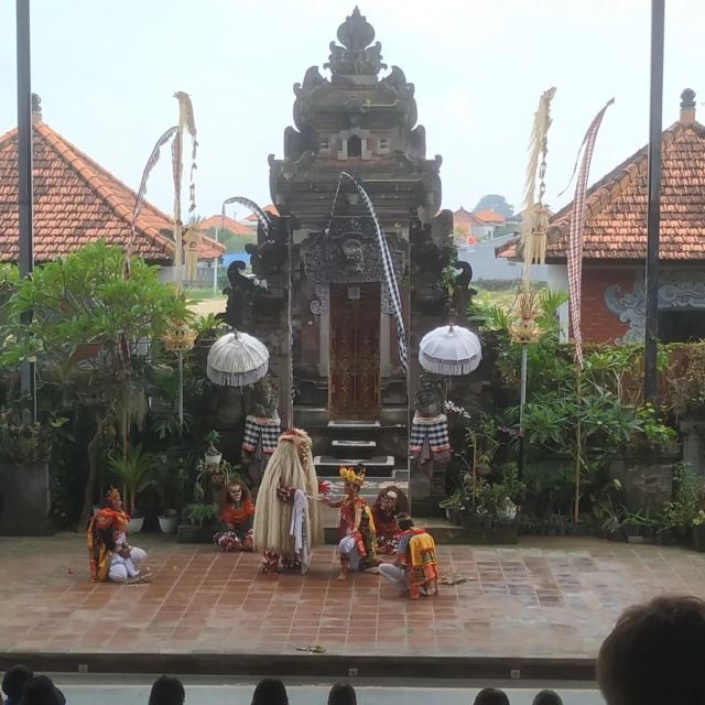 Bali: Several Iconic Places in Bali That Must be Visited - How the Day Stays Smooth: Private Group Pace and Planning