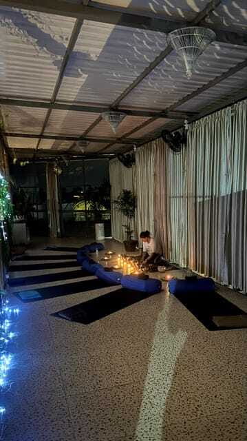 Bali: Sound Healing and Energy Alignment at ADDA YOGA - Rooftop noise: the main drawback to know in advance