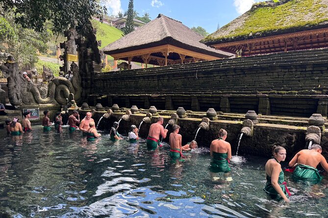 Bali Spiritual: Balinese Healing, Temple & Rice Terrace - Healing Session in Batuan: Massage First, Then the Holy-Room Ritual