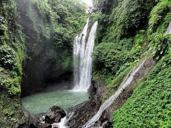 Bali Waterfalls Adventure and Wanagiri Hidden Hill - Aling-Aling Waterfall: A Tall Stop With a Short Time Window
