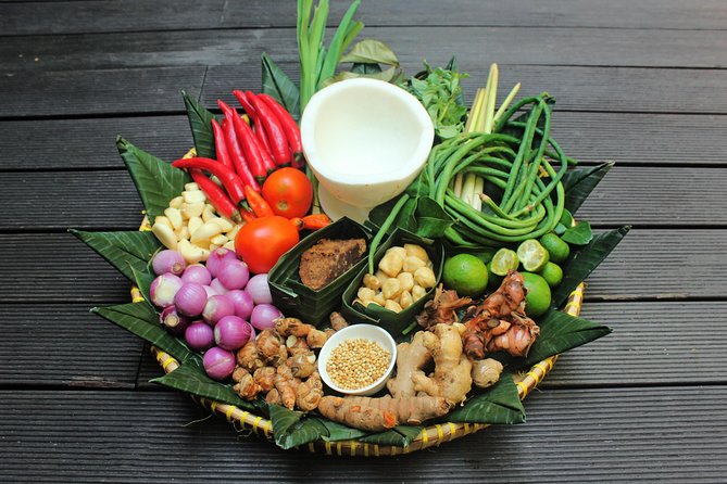 Balinese Cooking Class in Seminyak - Inside the Kitchen: The Real Skills You’re Learning
