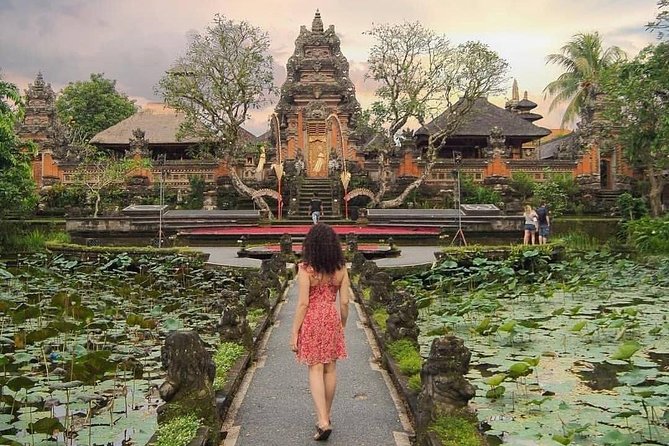 Balinese Local Experience Culture Tour (Private & All-Inclusive) - Celuk Village Gold and Silver: Watching Design Become Metal