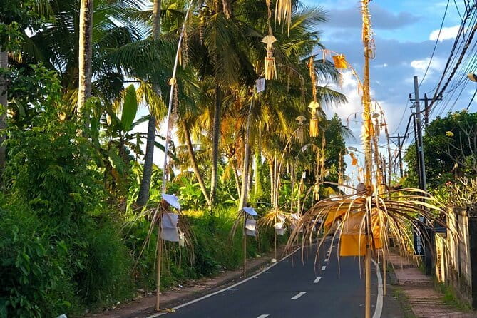Best Of Ubud Scenic Full Day Private Guided Tour - Morning start: Barong and Kris at Batubulan