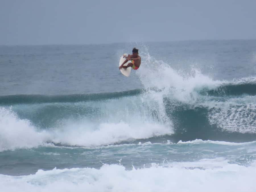 Best Surf Lesson around Uluwatu - Who This Fits Best (and Who Should Skip It)