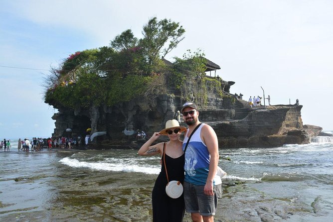 Best Ubud & Tanah Lot Excursion - Stop 1: Yana Art Gallery / Balinese Wood-Carving Craft Stop