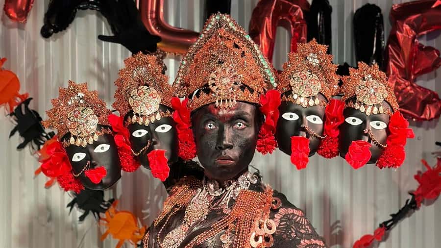 Canggu: Drag Show with Optional Dinner - Inklusiv Warung: where drag and sign language share the spotlight