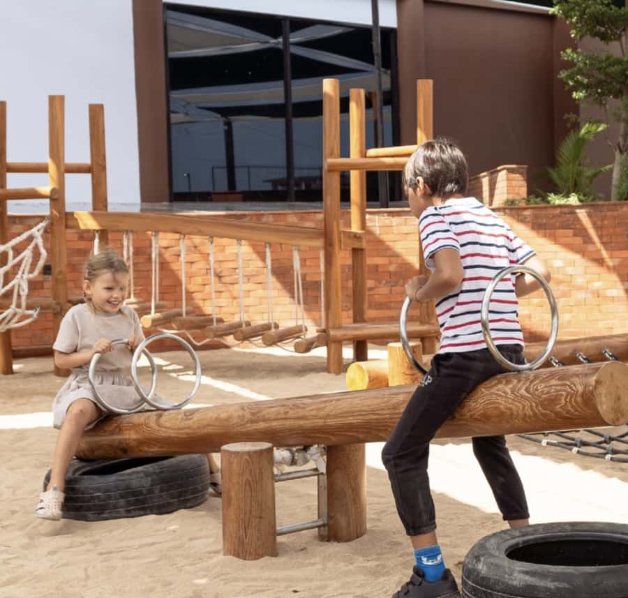 Canggu: Entry Ticket to Mai Main Indoor Playground - Mini farm and pet friends: fun, but follow the rules