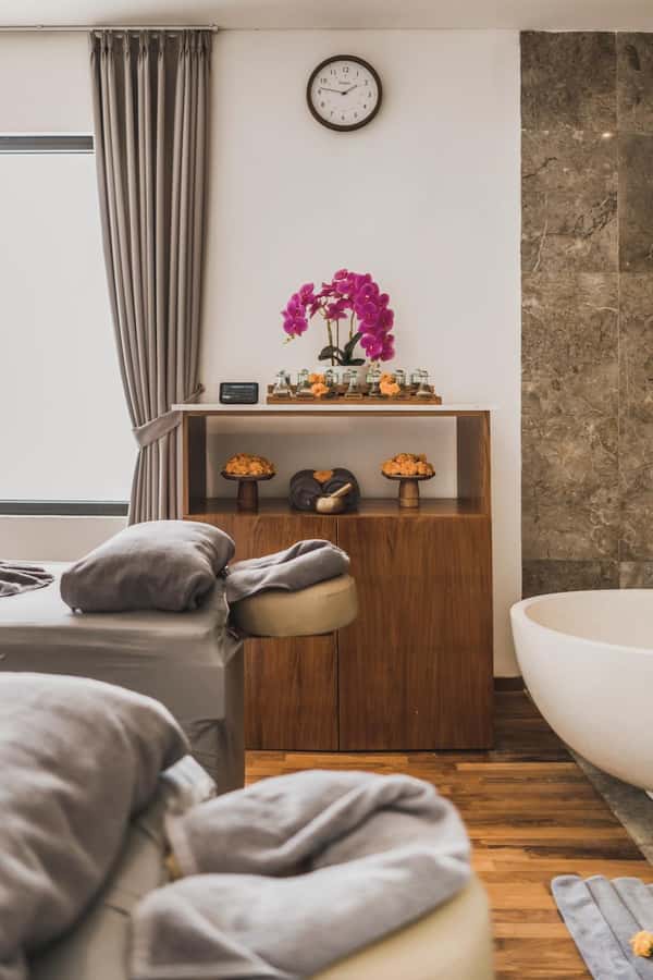 Canggu: Massage and Spa Experience at Svaha Spa Berawa - Couple baths: Flower Bath Sensation and the Spice Ritual Bath