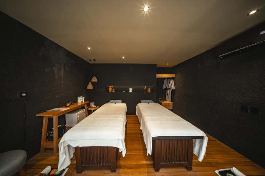 Canggu: Spa and Bath Experiences at Svaha Spa Nelayan - Biokos Aloe Vera Facial Massage and Quick Skin Repair