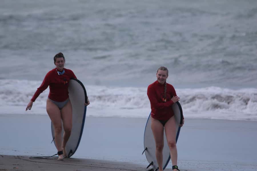Canggu Surf Lesson - Small group vs private attention: up to 5, but focused