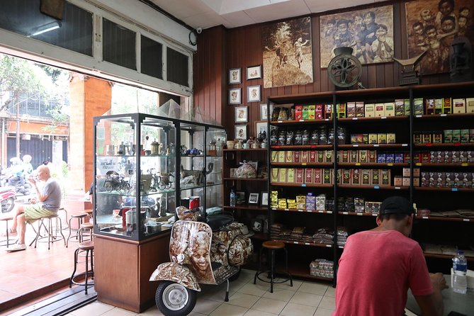 Denpasar City Food Tour (Day Tour) - Stop one: Bhineka Djaja (Kopi Bali) and your coffee kickoff