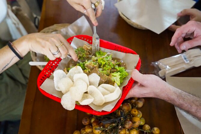 Denpasar Night Market Food Tour - Group Size and Pacing: Why Max 10 Travelers Feels Easier