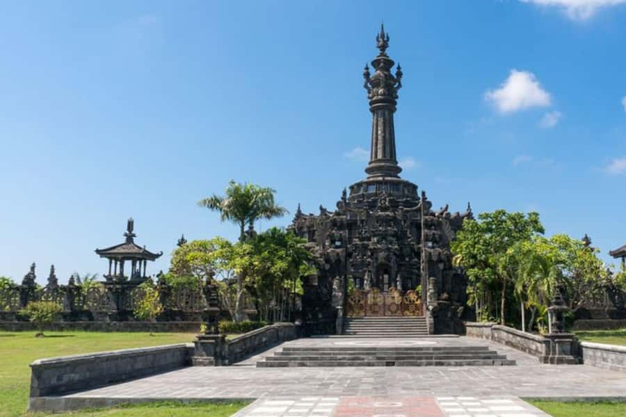Denpasar: Private custom tour with a local guide - How pickup and customization shape your Denpasar day