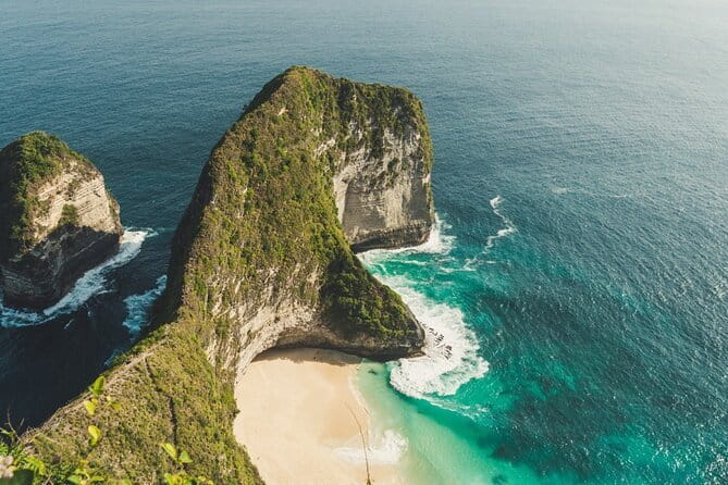 Discover the Enchanting Beauty of West Nusa Penida Private Tour - Kelingking Beach: The T-Rex Cliff View Worth the Effort