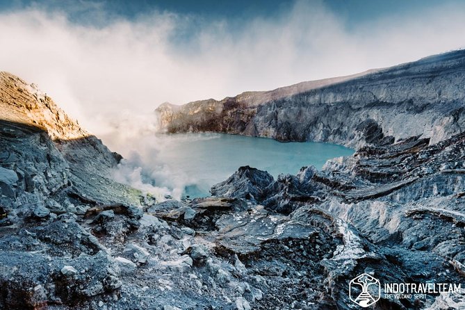 From Bali: 24-Hour Kawah Ijen Blue Flames, Dinner & Room - Key highlights that make this tour worth the hassle