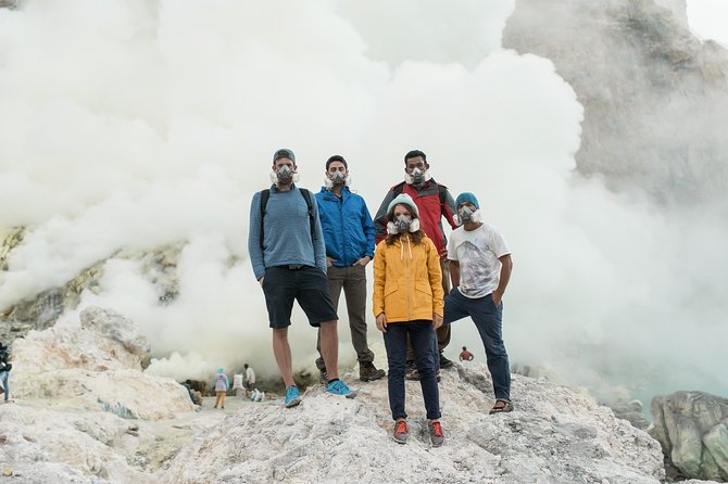 From Bali: 24-Hour Kawah Ijen Blue Flames, Dinner & Room - Blue fire is the star—how to set expectations