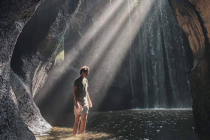 Full Day Private Bali Best Instagram Tour - Mahagiri panoramic lunch stop with Mt. Agung views