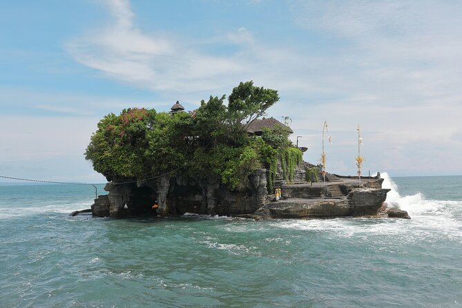 Full Day Private Tour to Ubud Waterfall and Tanah Lot Sunset - Taman Ayun Temple: the calm garden-temple pause